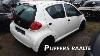 Uttjänta bilar auto Toyota Aygo Aygo (B10), Hatchback, 2005 / 2014 1.0 12V VVT-i 2009/9