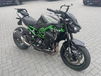 Vaurioauto  motor cycles Kawasaki Z 900 Tour 124pk NIEUW!!! 2025/5