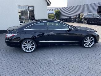 Mercedes E-klasse Coupé 350 CGI Elegance N.A.P NL AUTO PRACHTIG!!!! picture 2
