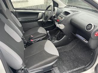Peugeot 107 1.0 Access Accent AIRCO N.A.P PRACHTIG!!!! picture 6