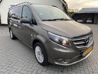 krockskadad bil bedrijf Mercedes Vito 114 CDI Lang DC Comfort AUTOMAAT N.A.P NL AUTO 2018/2