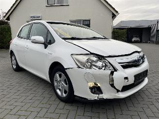 uszkodzony samochody osobowe Toyota Auris 1.8 Full Hybrid Aspiration N.A.P NL AUTO PRACHTIG!! 2010/10
