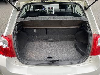 Toyota Auris 1.8 Full Hybrid Aspiration N.A.P NL AUTO PRACHTIG!! picture 15