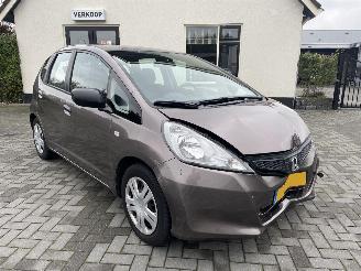 damaged passenger cars Honda Jazz 1.2 Cool Plus N.A.P NL AUTO 2014/5