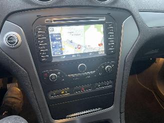 Ford Mondeo Wagon 1.6 TDCi ECOnetic Lease Platinum N.A.P PRACHTIG!!! picture 10