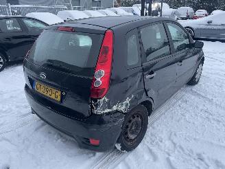 Ford Fiesta 1.4-16V Ambiente AUTOMAAT picture 3