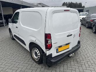 Opel Combo 1.5 BlueHDi 100 S&S L1 N.A.P NL AUTO PRACHTIG!!! picture 5