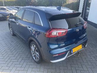 Kia Niro 1.6 GDi Hybrid ExecutiveLine picture 3