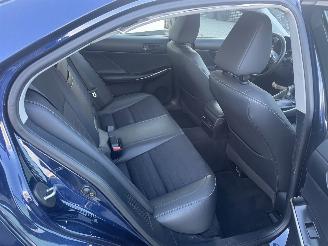 Lexus IS 300h Edition picture 13