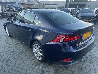 Lexus IS 300h Edition picture 5