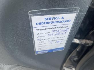 Volvo V-60 2.0 D4 Momentum picture 16