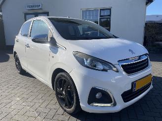 Schadeauto Peugeot 108 1.0 e-VTi Première N.A.P NL AUTO 2014/12