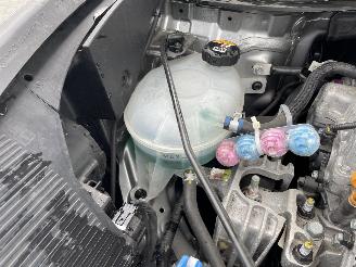 Kia Niro 1.6 GDi Hybrid DynamicLine N.A.P NL AUTO PRACHTIG!!! picture 28