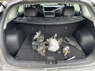 Kia Niro 1.6 GDi Hybrid DynamicLine N.A.P NL AUTO PRACHTIG!!! picture 19