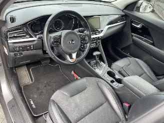 Kia Niro 1.6 GDi Hybrid DynamicLine N.A.P NL AUTO PRACHTIG!!! picture 6