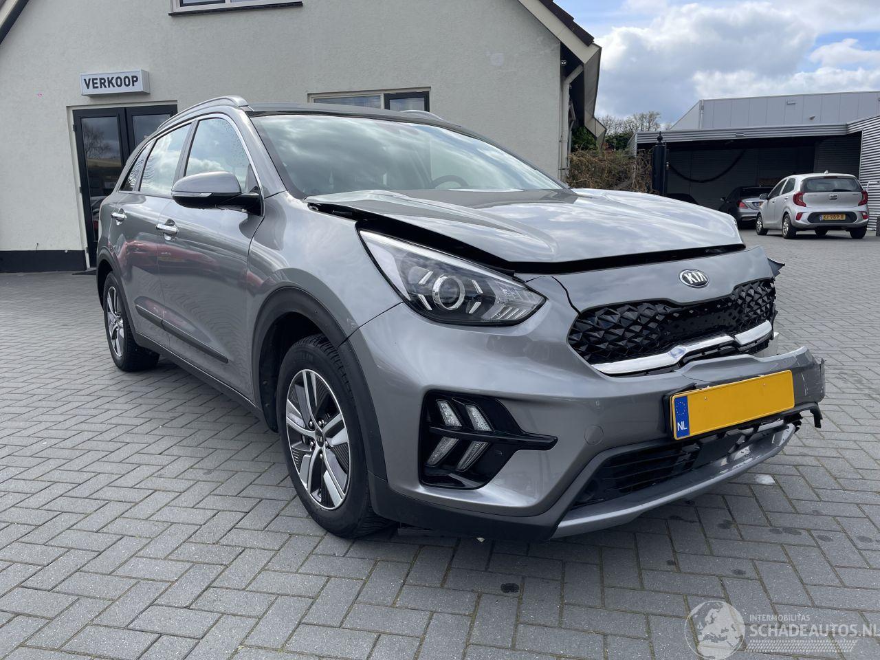 Kia Niro 1.6 GDi Hybrid DynamicLine N.A.P NL AUTO PRACHTIG!!!