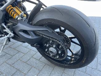 Triumph Speed Triple 1200 RS 180PK!!! picture 16