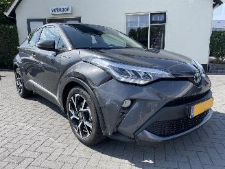 krockskadad bil auto Toyota C-HR 1.8 Hybrid Dynamic N.A.P NL AUTO PRACHTIG!!! 2020/9