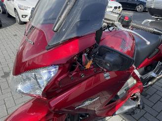 Honda ST 1300  picture 7