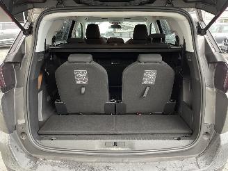 Peugeot 5008 1.2 PureTech Blue 7.P Executive N.A.P NL AUTO PRACHTIG!!! picture 12