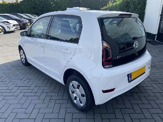 Volkswagen Up! 1.0 BMT move up! N.A.P NL AUTO PRACHTIG!!! picture 2