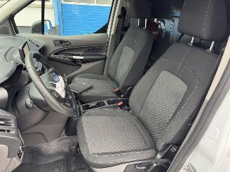 Ford Transit Connect 1.5  AUTOMAAT  L2H1 picture 20