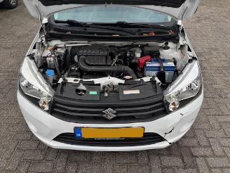 Voiture accidenté Suzuki Celerio 1.0  5-drs airco Comfort 2019/4
