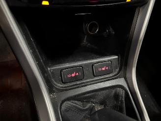 Suzuki S-Cross 1.6 Comfort  Clima picture 16