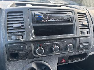 Volkswagen Transporter 2.0 TDI  airco 3-pers picture 14