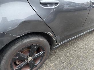 Toyota Urban Cruiser 1.3 VVTI Dynamic clima picture 6