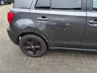 Toyota Urban Cruiser 1.3 VVTI Dynamic clima picture 7