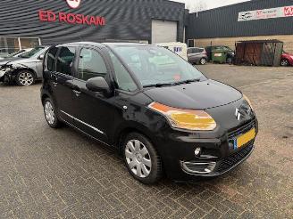 Unfallwagen Citroën C3 picasso 1.6 VTI AURA  Pano Exclusive  120pk 2009/10
