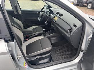 Skoda Fabia 1.0 TSI Ambition airco navi picture 7