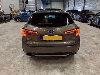 Toyota Corolla Touring Sports 2.0 Hybrid Trek Pano picture 2