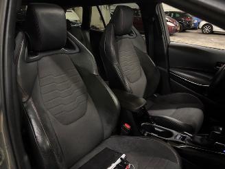 Toyota Corolla Touring Sports 2.0 Hybrid Trek Pano picture 11