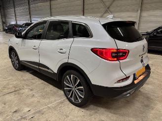 uszkodzony samochody osobowe Renault Kadjar 1.3 TCE Automaat  Black Edition Bose  (42.169 km) 2020/7