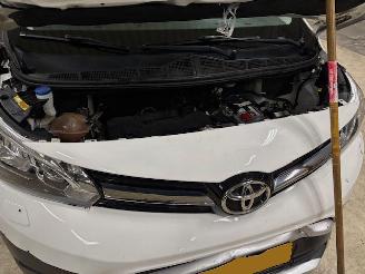 Toyota Proace 2.0 D-4D Navigator Long 3-pers picture 15