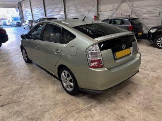 Toyota Prius 1.5 VVT-I Tech Edition picture 4