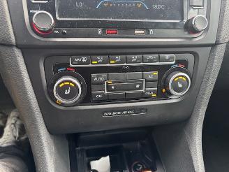 Volkswagen Golf 1.2 Tsi 5-drs Highline clima picture 14