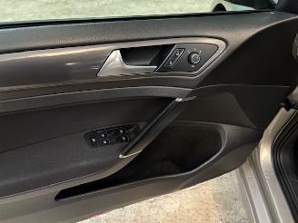 Volkswagen Golf 1.0 TSI Comfort 5-drs clima navi picture 13