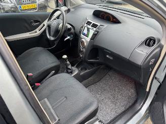 Toyota Yaris 1.3 5-drs clima picture 7