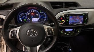 Toyota Yaris 1.5 Full Hybrid Dynamic Pano picture 12