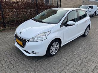 Peugeot 208 1.2 5-drs Envy Automaat NAP picture 2