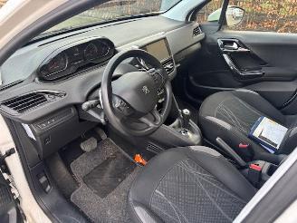 Peugeot 208 1.2 5-drs Envy Automaat NAP picture 9