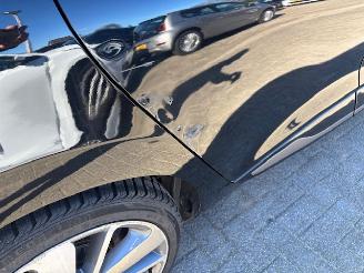 Renault Clio 0.9 TCE Nicht & Day picture 7