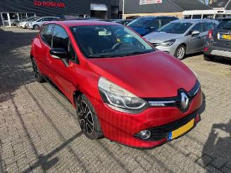 skadebil auto Renault Clio 0.9 TCe Dynamique 2014/3