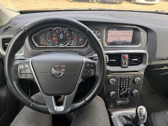 Volvo V-40 1.6 T3 Momentum  150pk  Nap picture 12