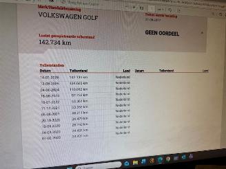 Volkswagen Golf e-Golf picture 14