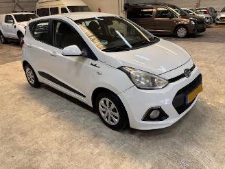 Hyundai I-10 1.0 Comfort Plus Clima picture 4
