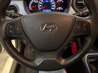 Hyundai I-10 1.0 Comfort Plus Clima picture 16